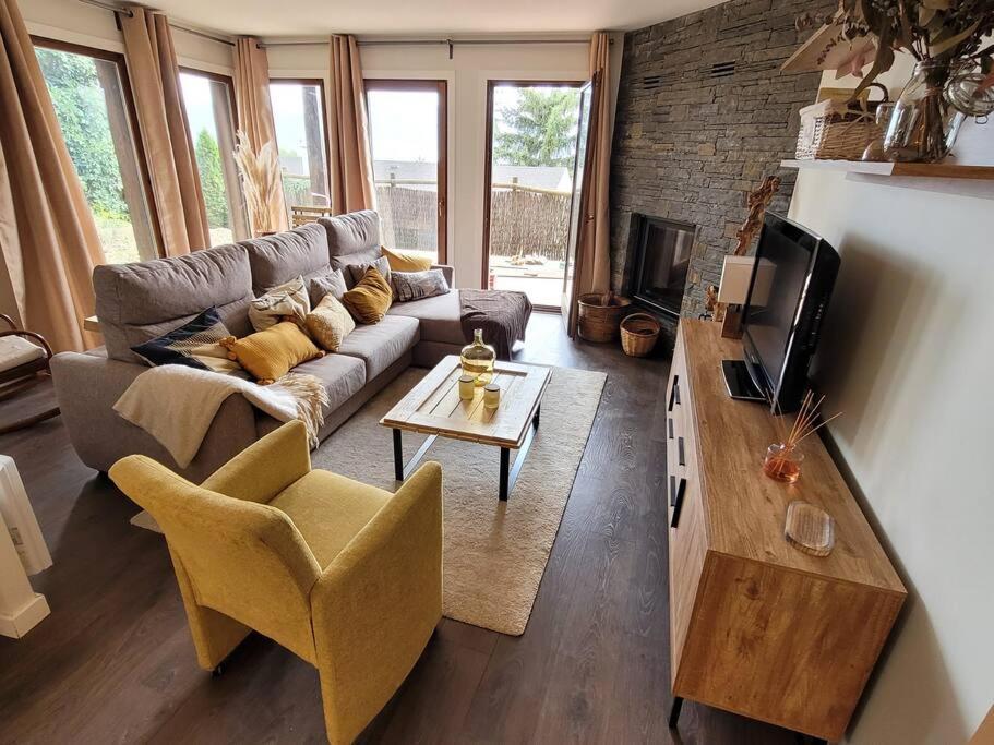 Precioso Apartamento Con Jardin Privado A 4 Km De Puigcerda Enveitg Esterno foto
