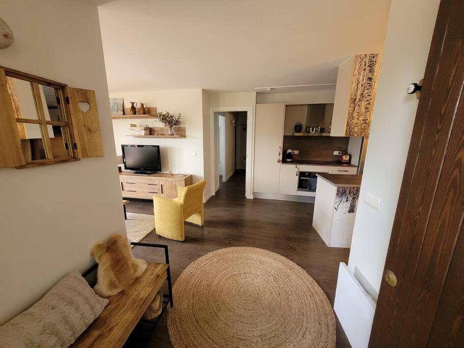 Precioso Apartamento Con Jardin Privado A 4 Km De Puigcerda Enveitg Esterno foto